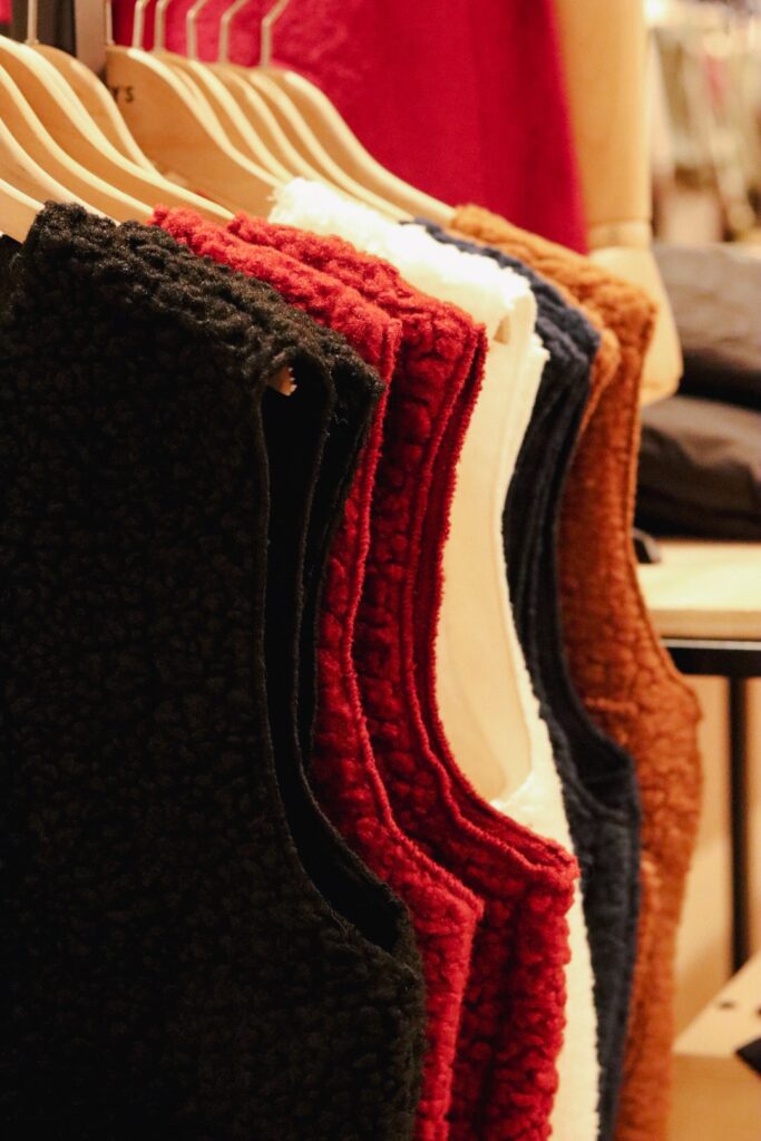 Les vestes sans manches qui vont vous faire fondre