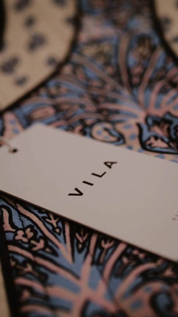 Vila dévoile sa nouvelle palette de bleus