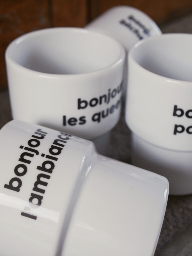 Félicie Aussi met du piquant dans votre café !
