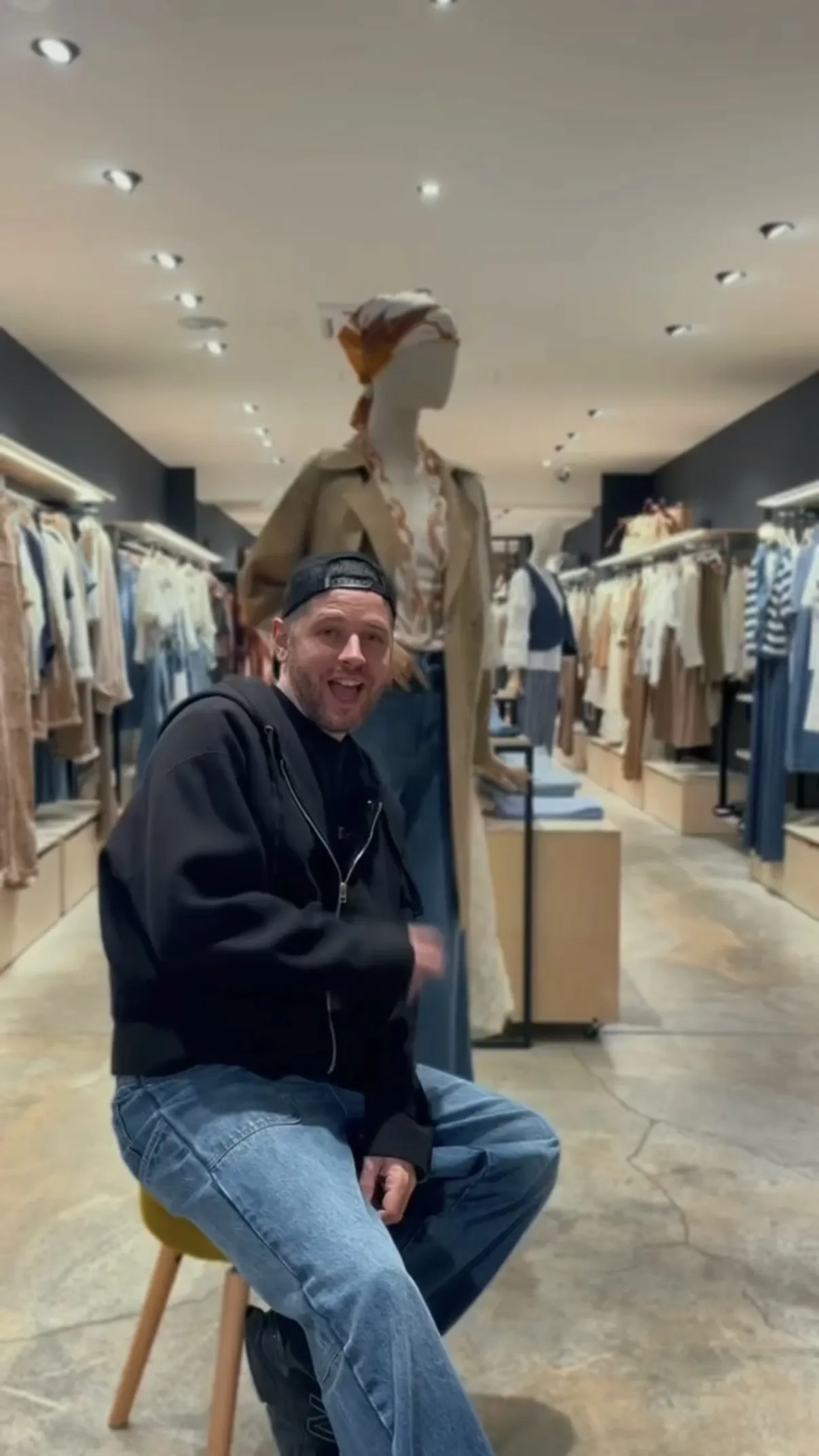 Coffy's - Prêt à porter Femme & Homme - 63064